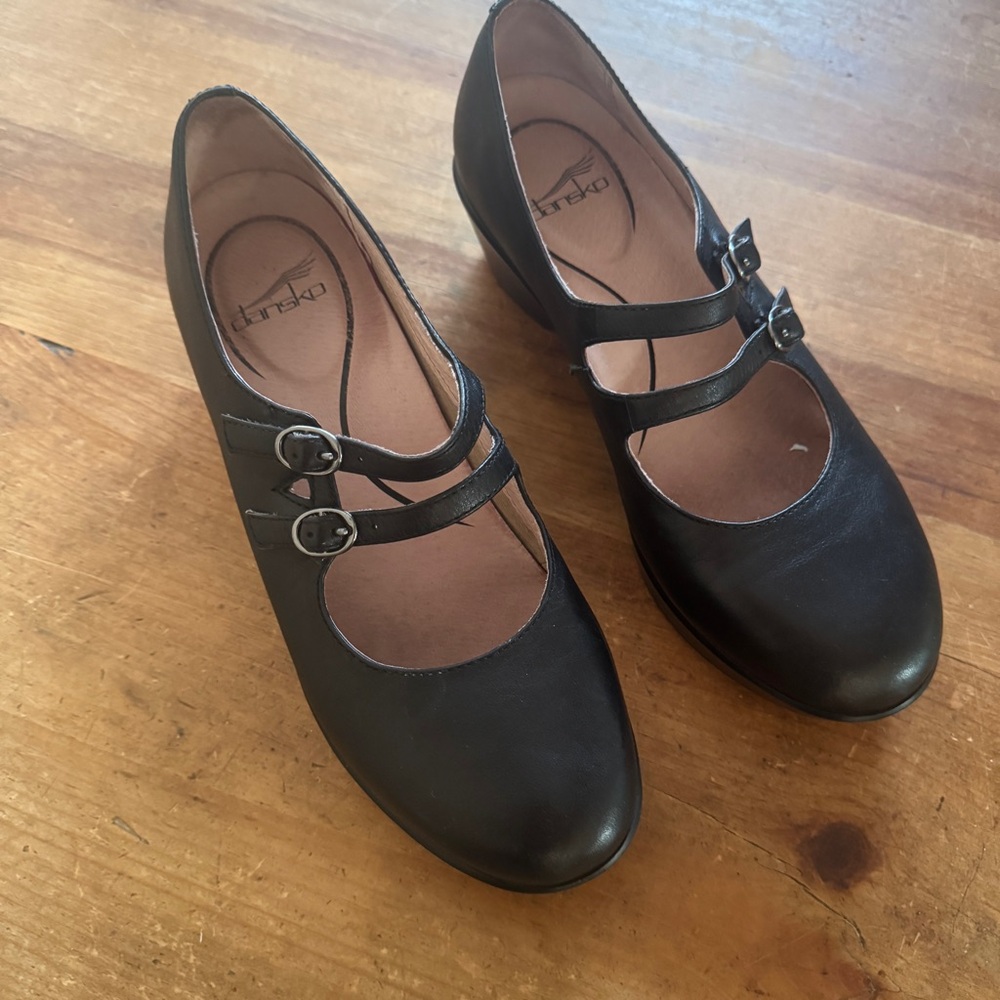 Dansko Double strap Mary Jane Shoes sz 10 /Euo 40